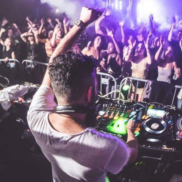 RAVE PROJEKT | Spotify