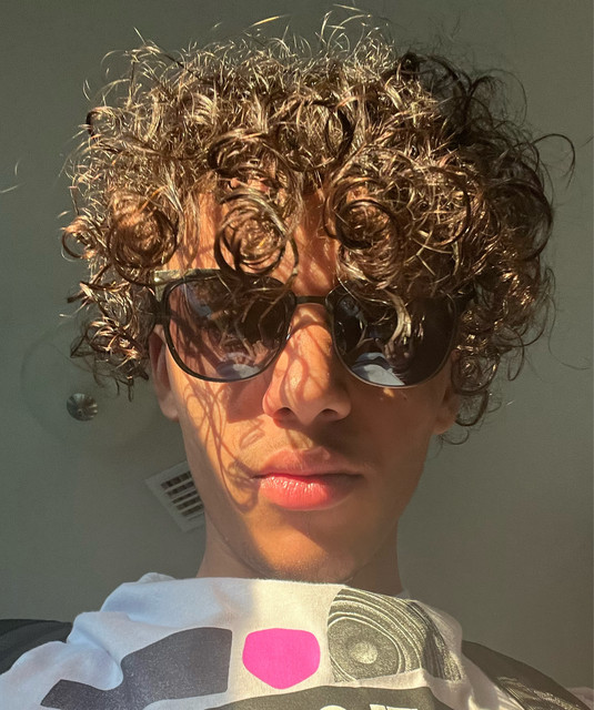 $e Mars | Spotify