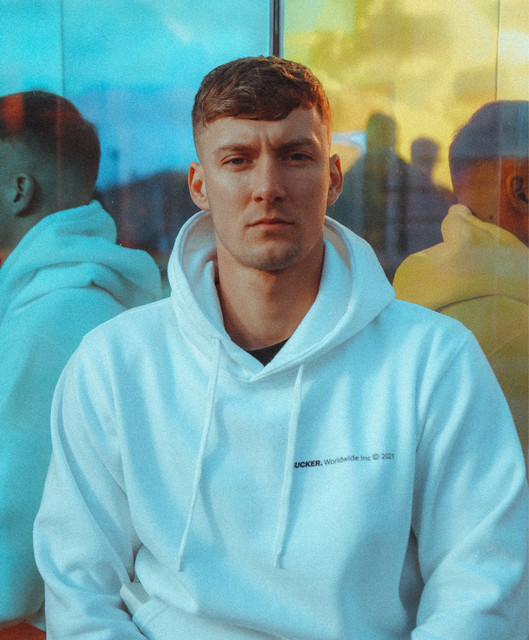 Ellam — DJ and producer playing in Ibiza