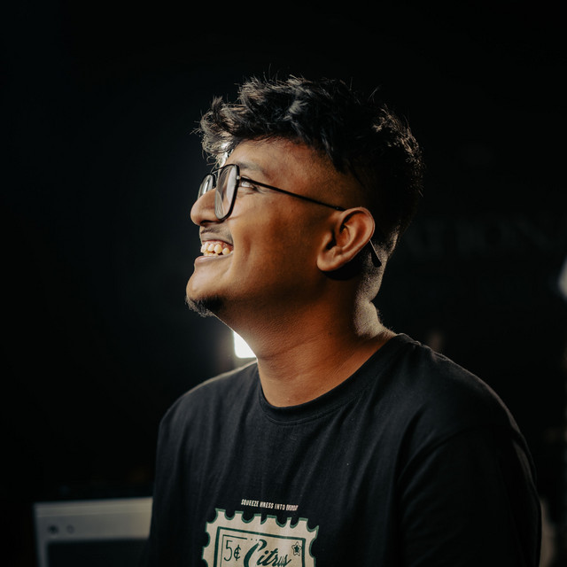 Reguel Samuel