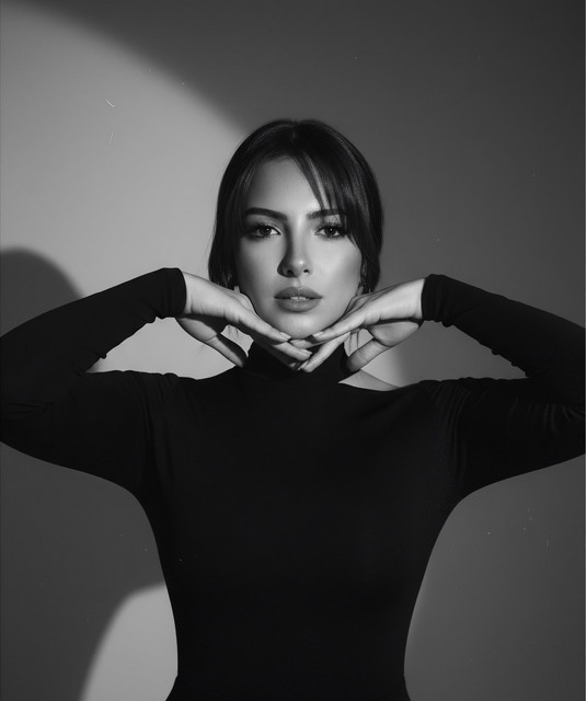 Başak Kaya