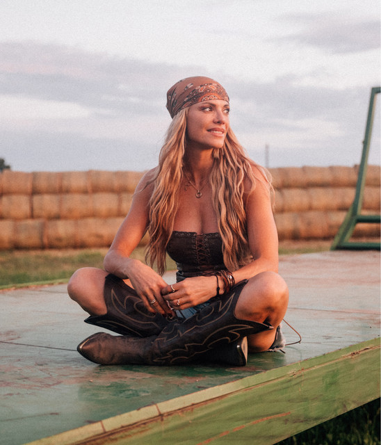 Anne West