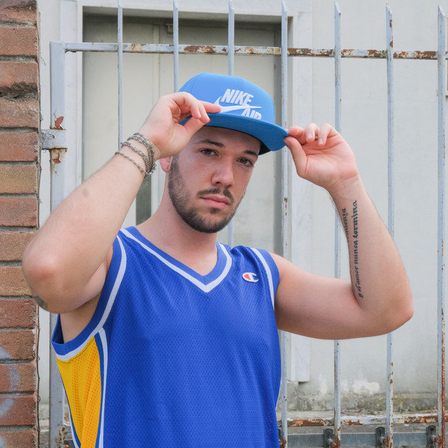 Mango F.: genres, songs, analysis and similar artists - Chosic