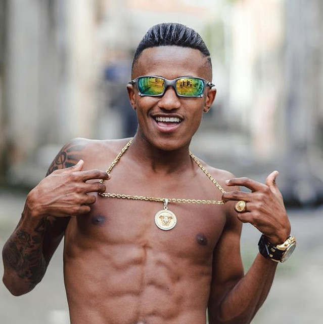 MC Nego da 3