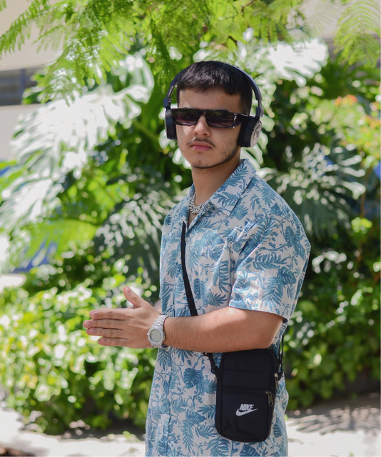 Fariaz MC | Spotify