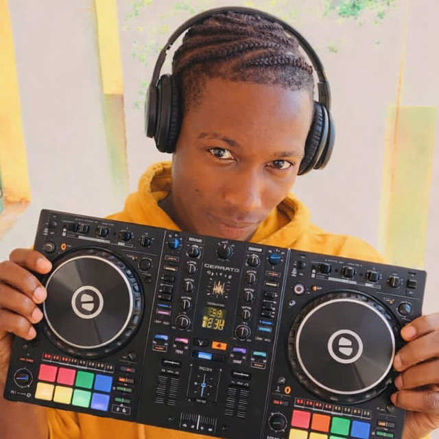 DJ Ranking Oba Faaja Of Africa
