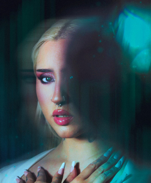 CHELS | Spotify