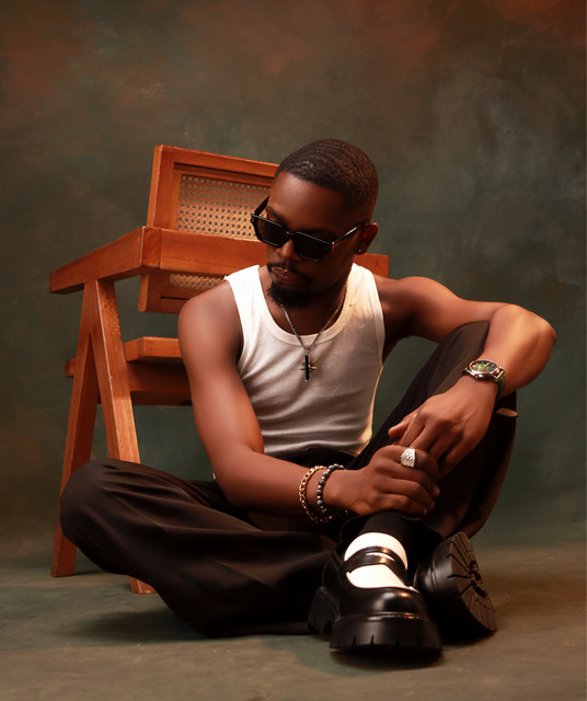 Etomi Szn