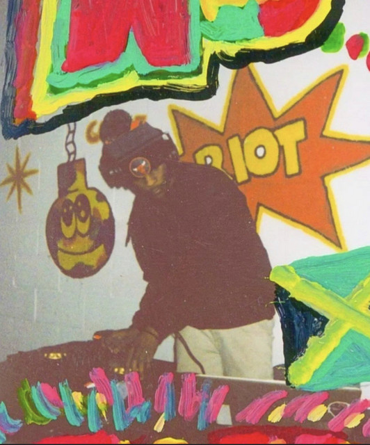 DJ NO IDEA