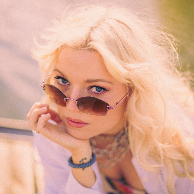 Violet Days image