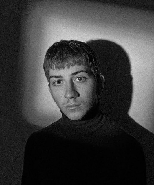 Destro | Spotify