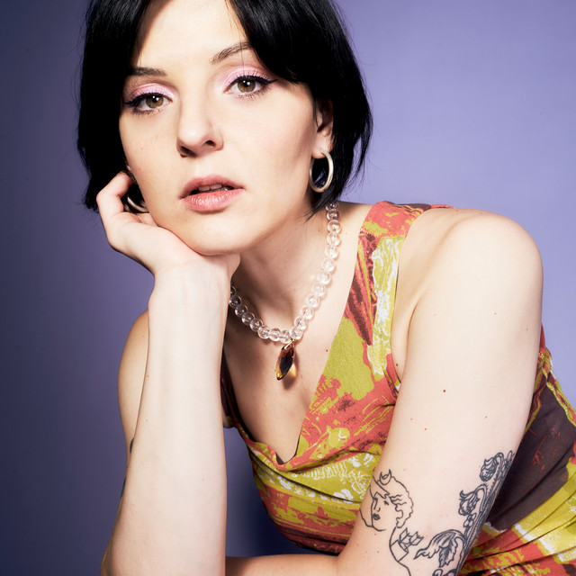 Rosa Red | Spotify
