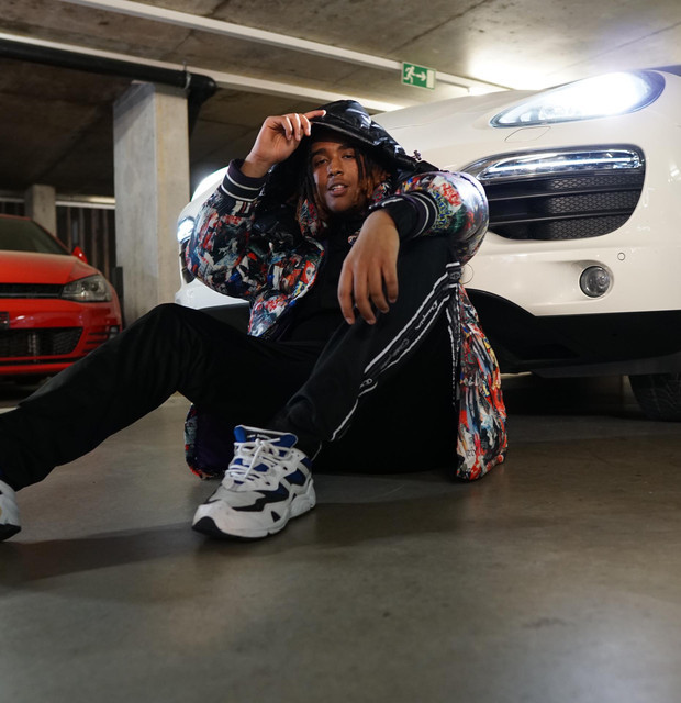 NG | Spotify