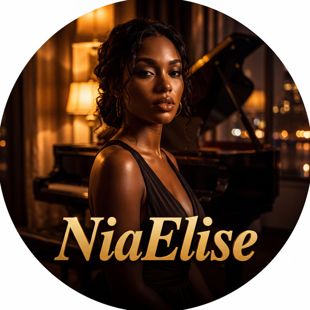 NiaElise