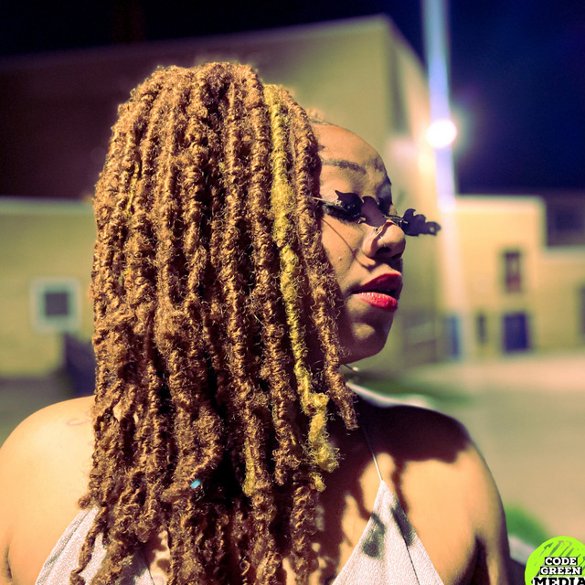 Pinkk Lee | Spotify