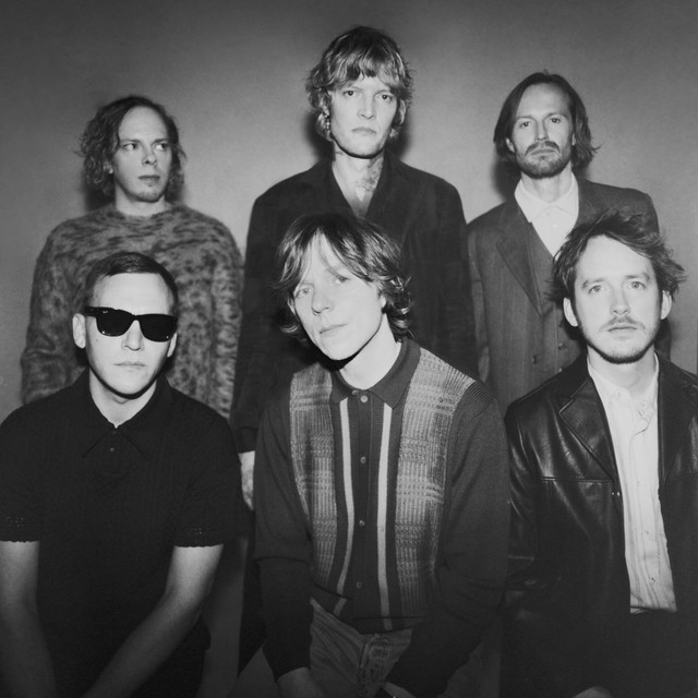 Cage The Elephant image