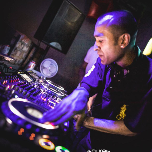DJ SIN