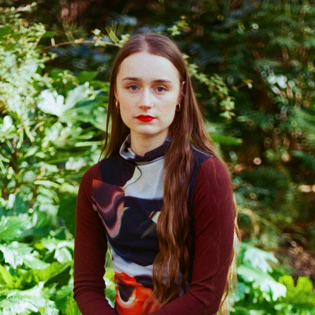 Ella Lewis