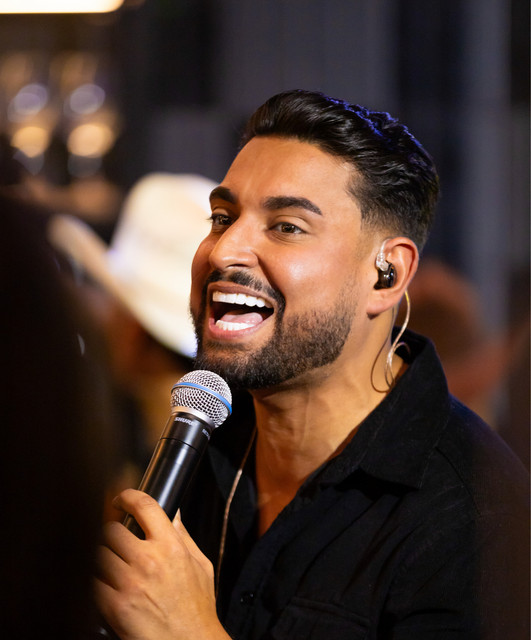 Israel Lucero