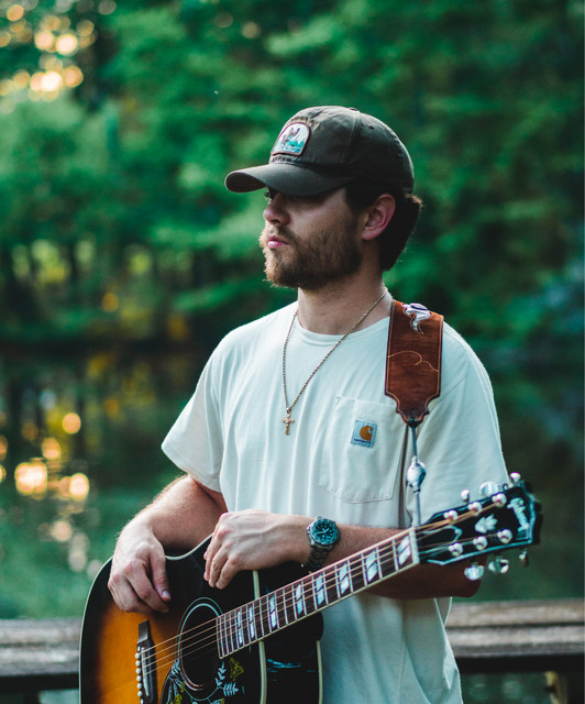 Logan Hogue performing at Paxton Peay, Logan Hogue