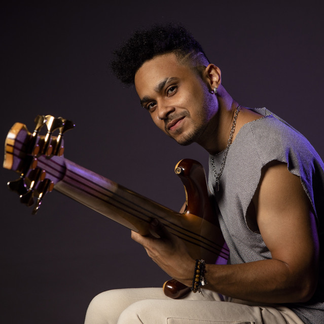 Michael Pipoquinha image