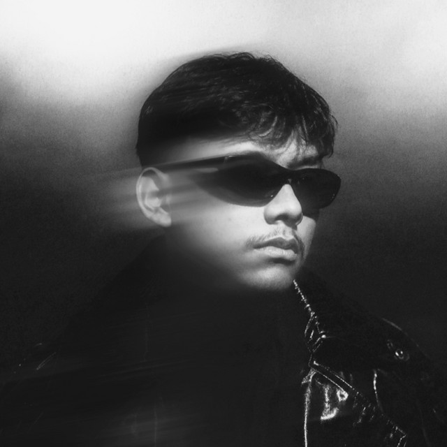 Noir Foncé