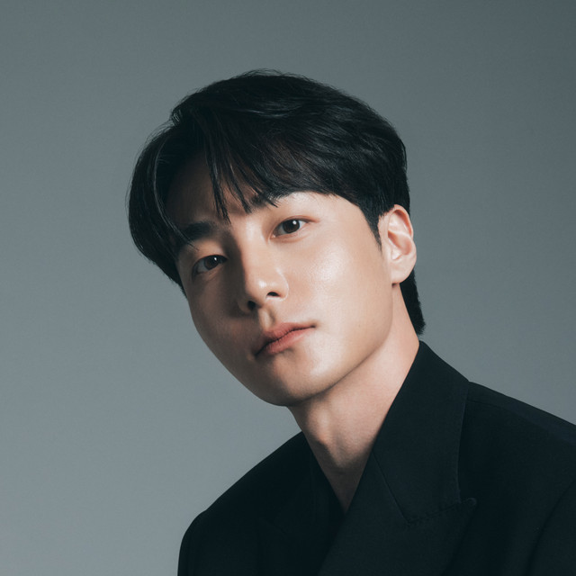 Roy Kim | Spotify