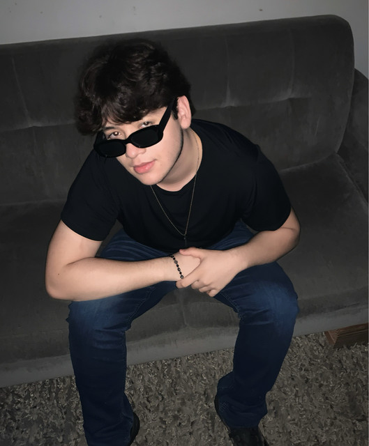 Kenneth Valenzuela