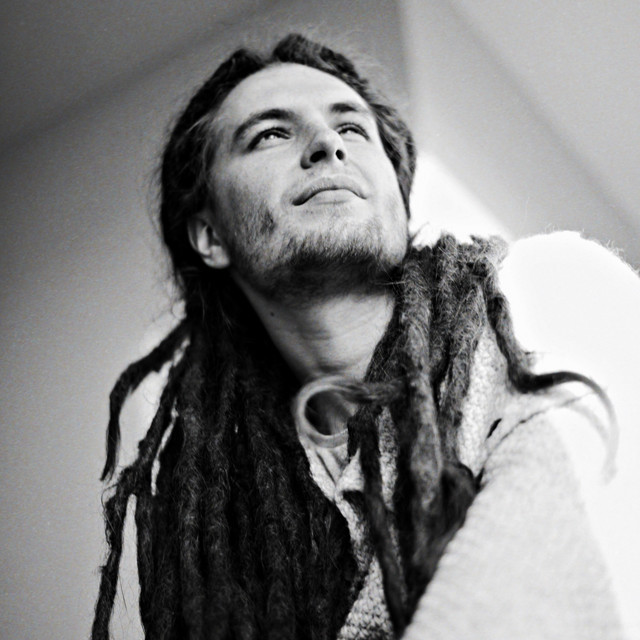 Nick Riin | Spotify