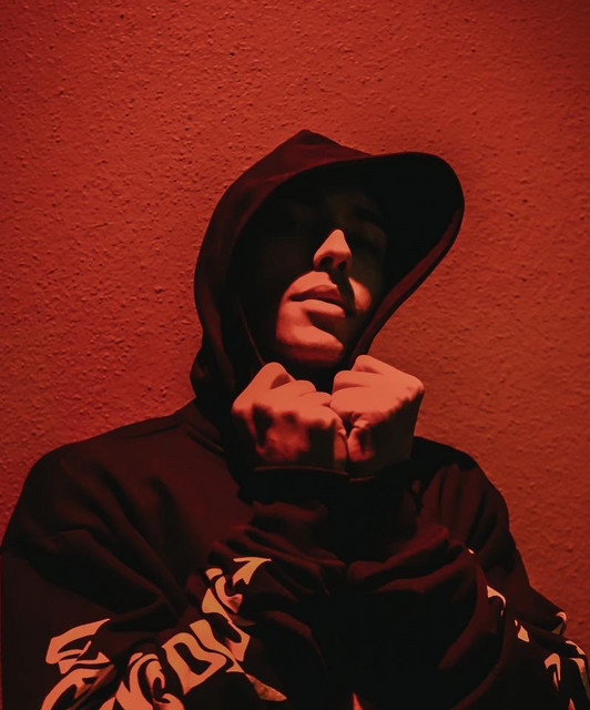 Nate V.