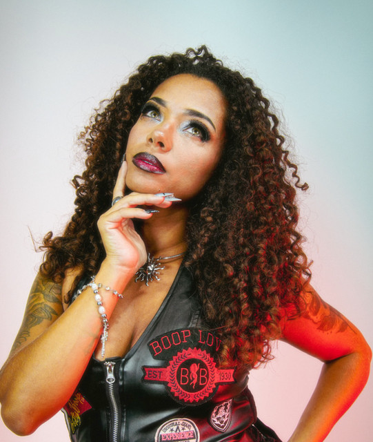 Arebica Luna