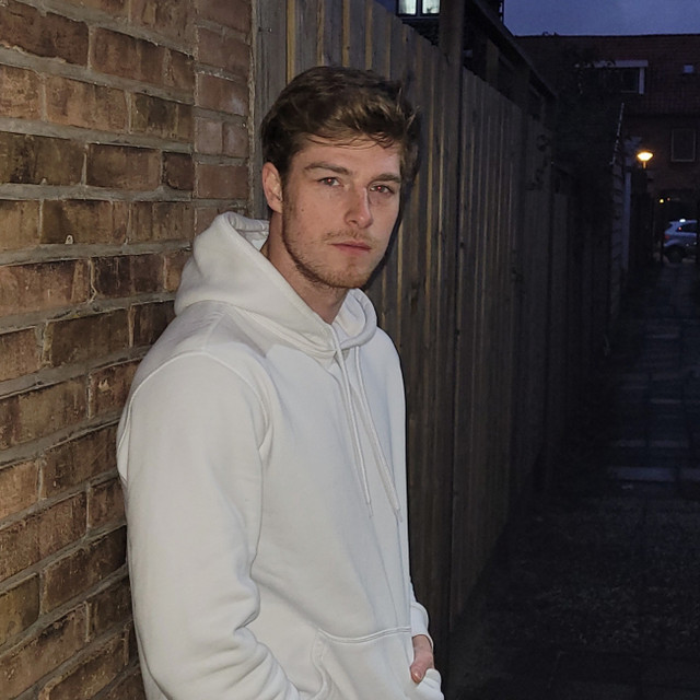Robin | Spotify