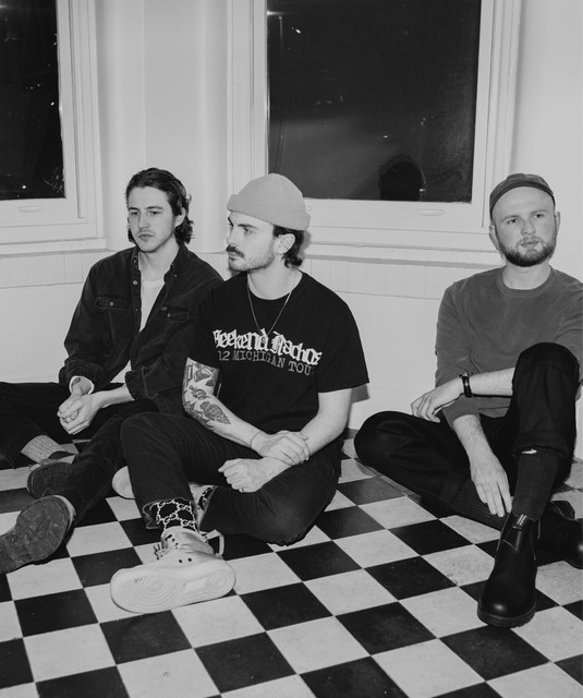LOCKSTEP: genres, songs, analysis and similar artists - Chosic
