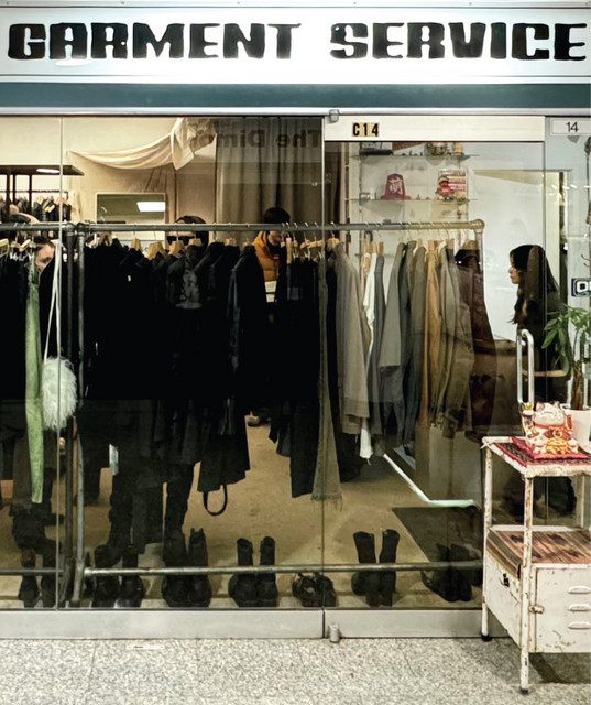 GARMENT SERVICE