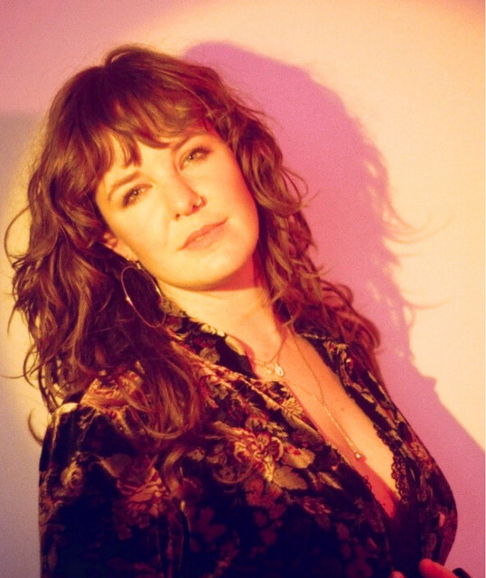 Carrie Jennings band image