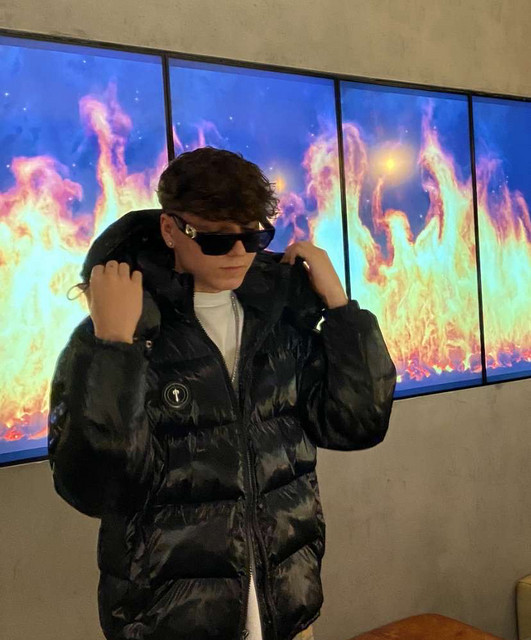 vvsleon | Spotify