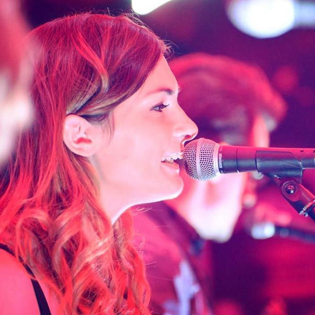 Zoë Phillips