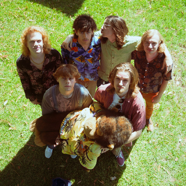 P.U.F | Spotify