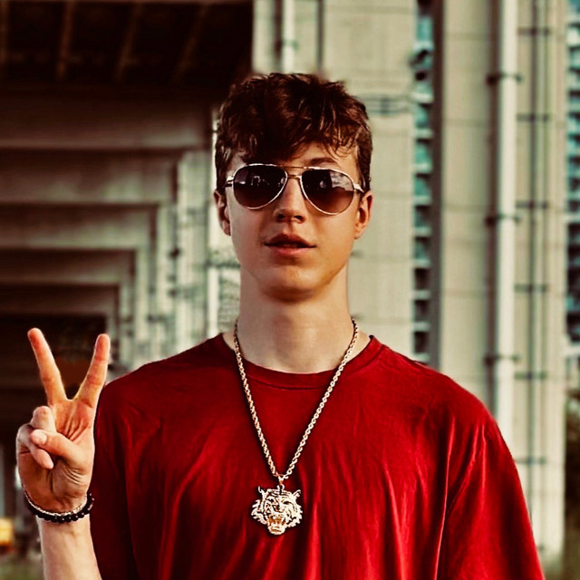 Max Daniels | Spotify