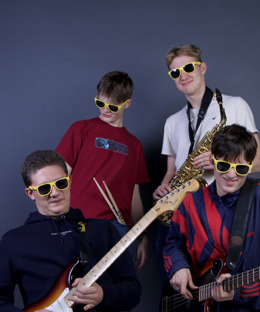 Rave Boys | Spotify