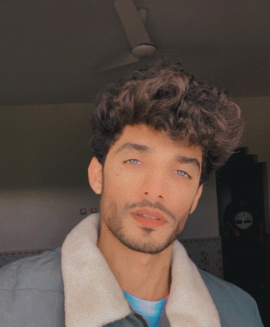 Kaifi Khalil image