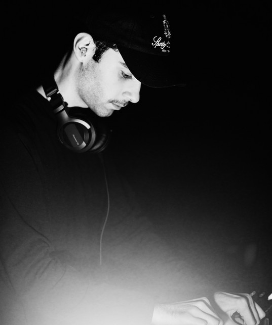 yomayo artist photo