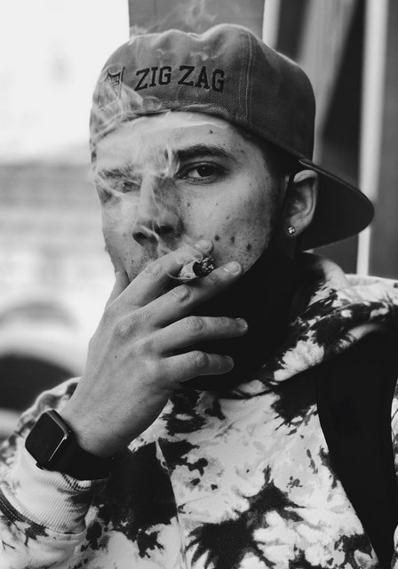 Zig Zag | Spotify