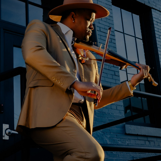 Jorge Duharte Violinist