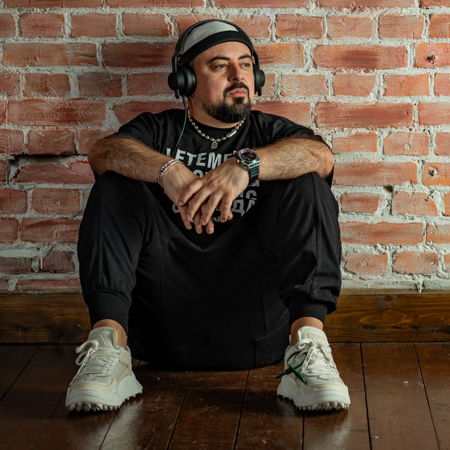 Arki Smile artist photo