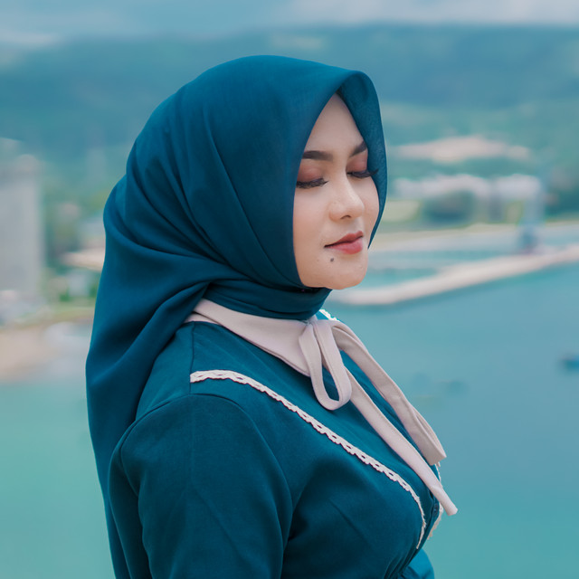 Nazia Marwiana