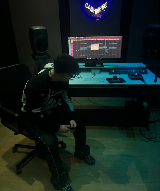 Naky_4M