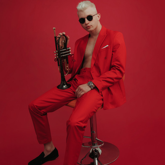 Evan Taylor image