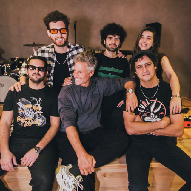 LEVY BAND