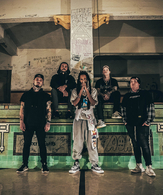 Dropout Kings: genres, songs, analysis and similar artists - Chosic